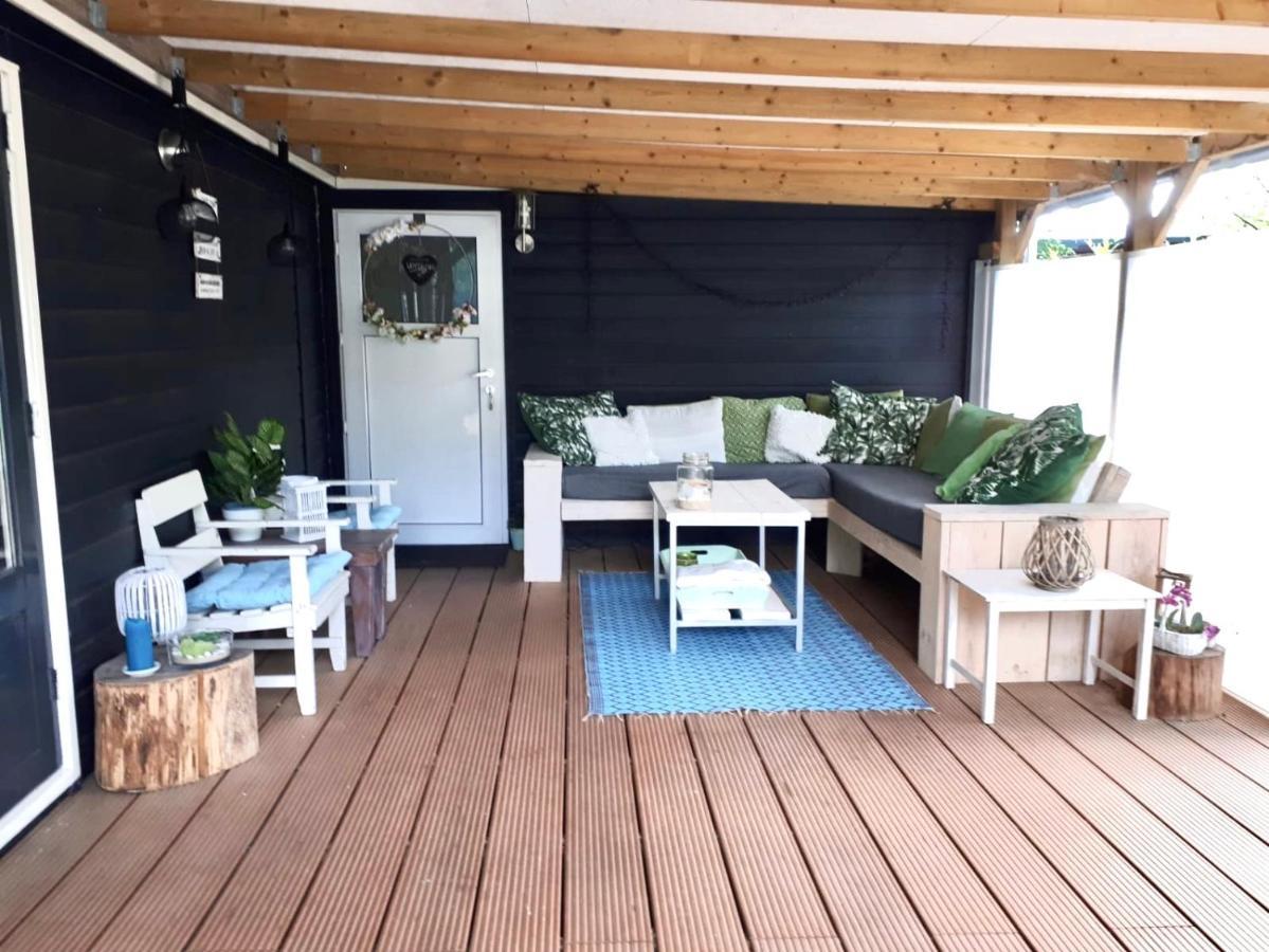 Boshuisje In Ijhorst Villa Exteriör bild