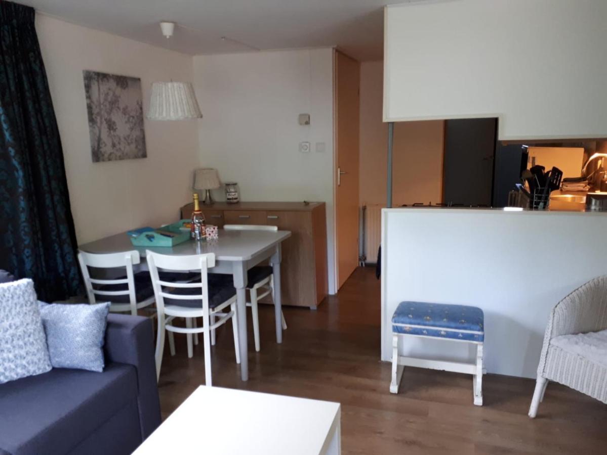 Boshuisje In Ijhorst Villa Exteriör bild