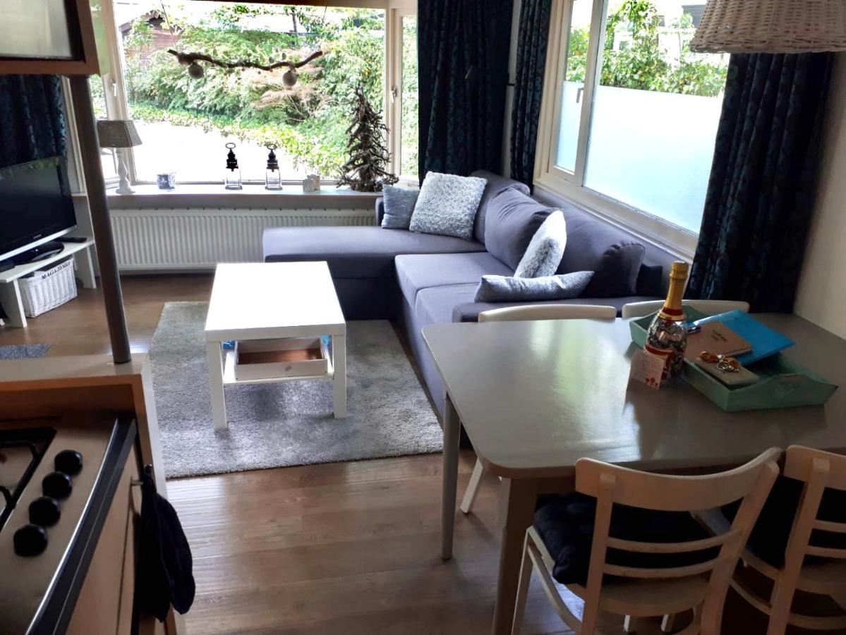 Boshuisje In Ijhorst Villa Exteriör bild